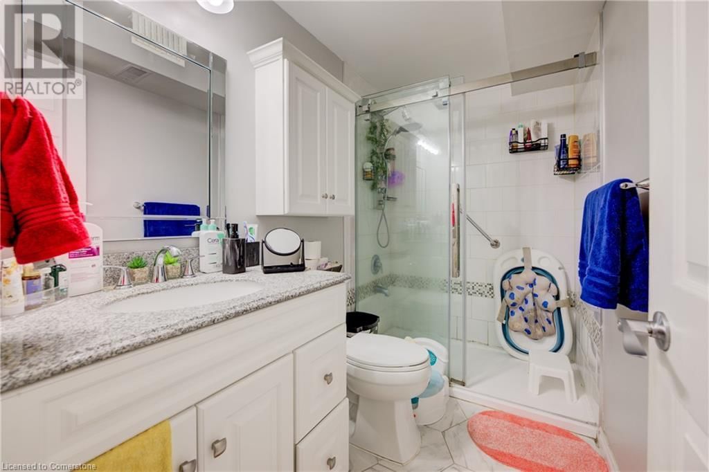 35 WILDLARK CRESCENT Image 33