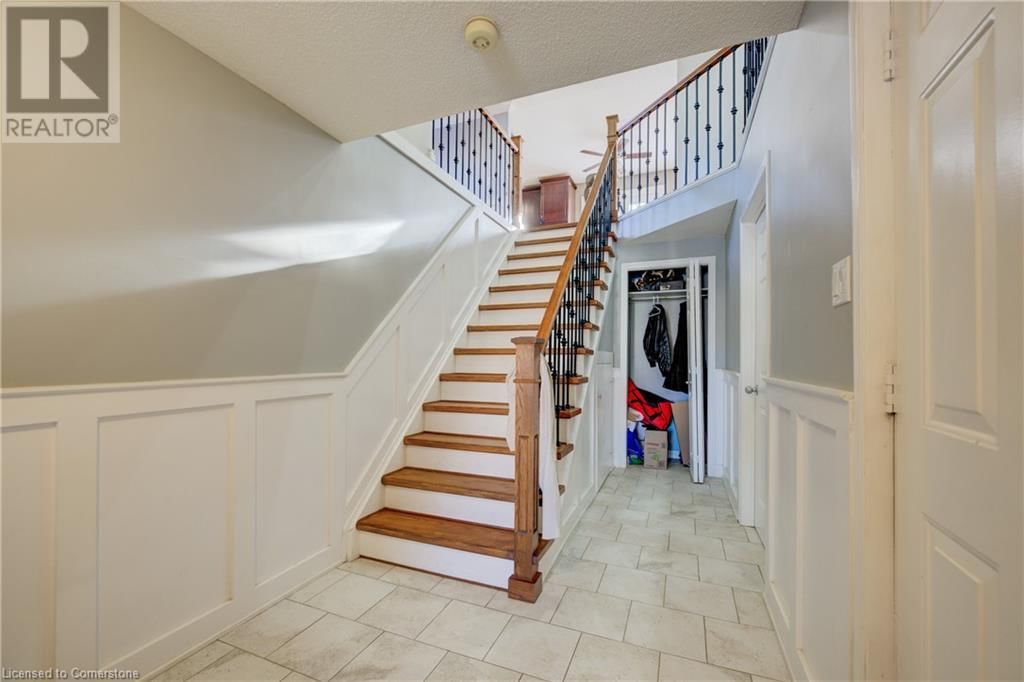 35 WILDLARK CRESCENT Image 37