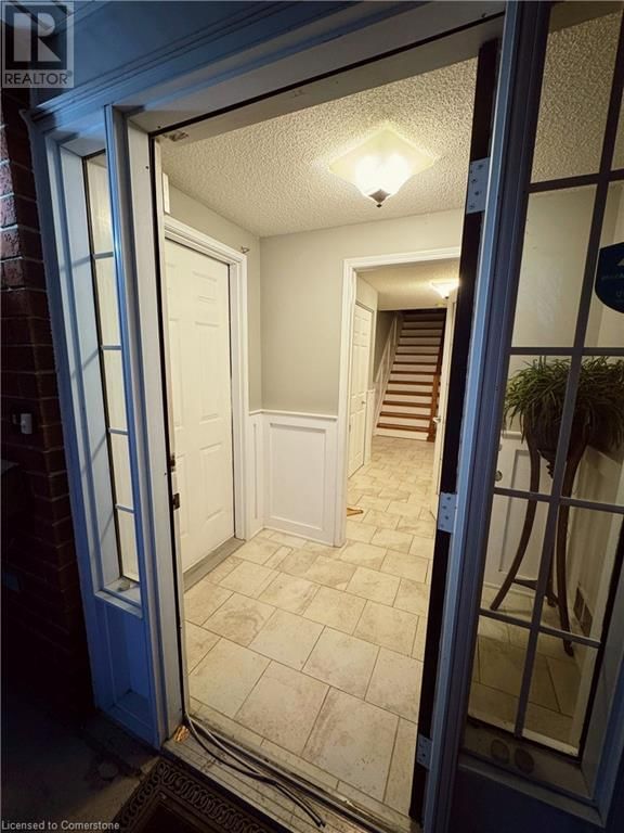 35 WILDLARK CRESCENT Image 40