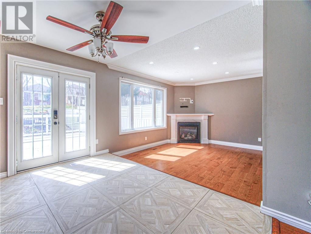 35 WILDLARK CRESCENT Image 5