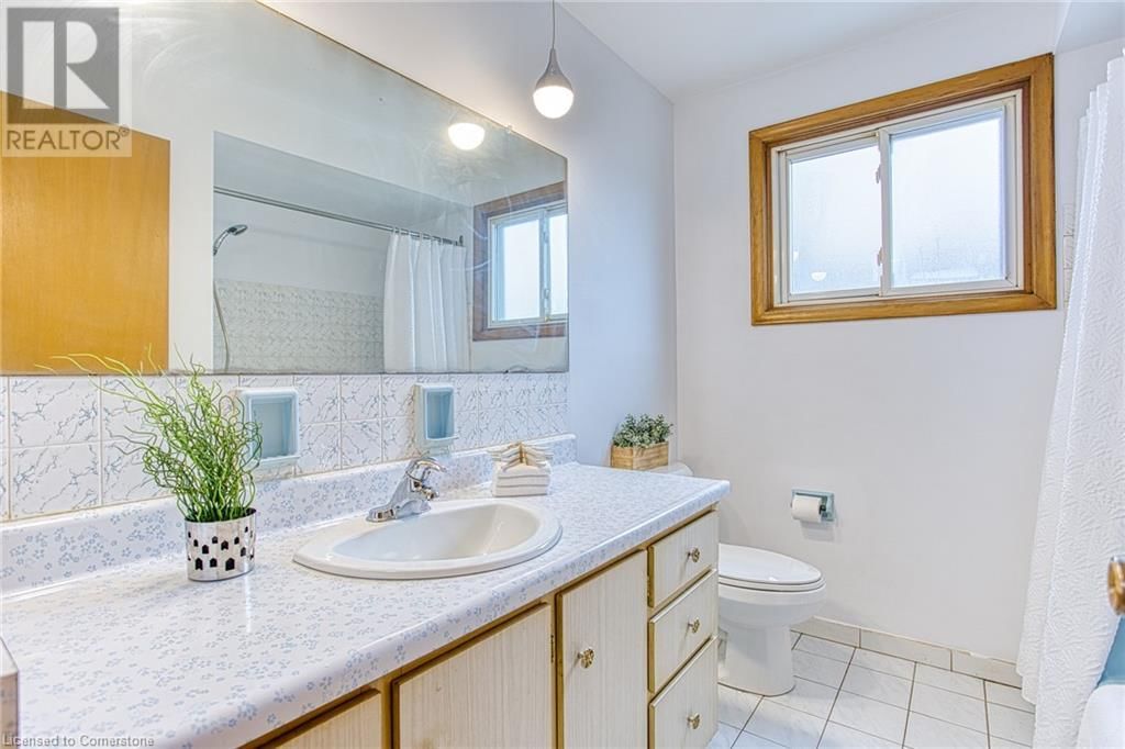 38 COUNTRY CLUB DRIVE Image 22