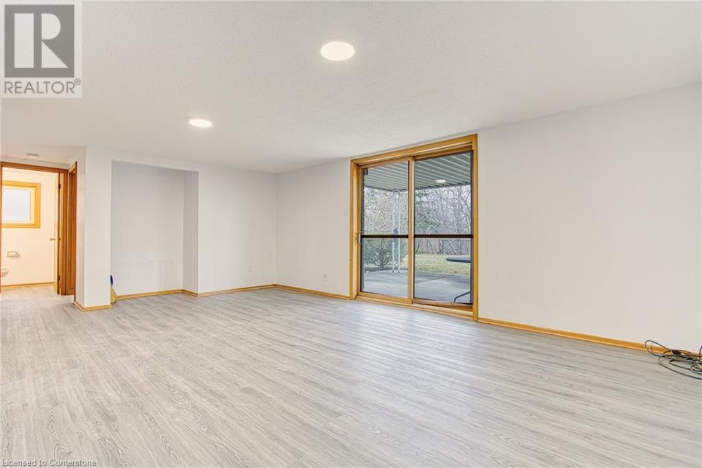 38 COUNTRY CLUB DRIVE Image 29