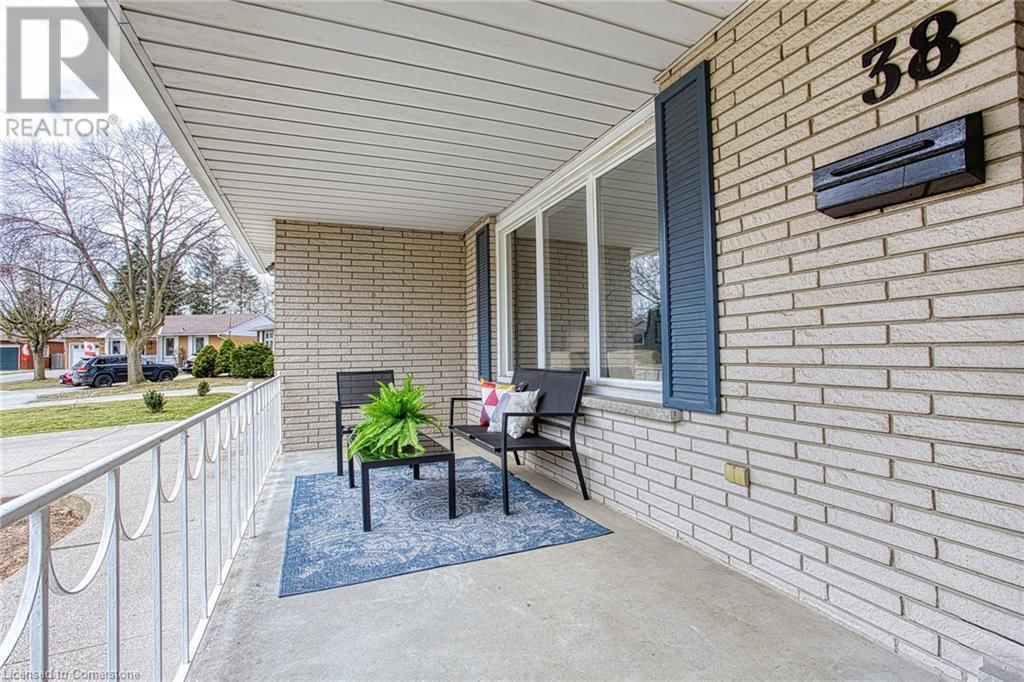 38 COUNTRY CLUB DRIVE Image 4