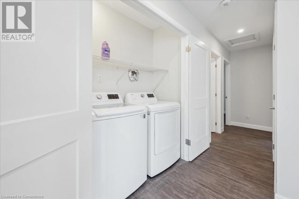 UPPER - 123 MARGARET AVENUE Image 21