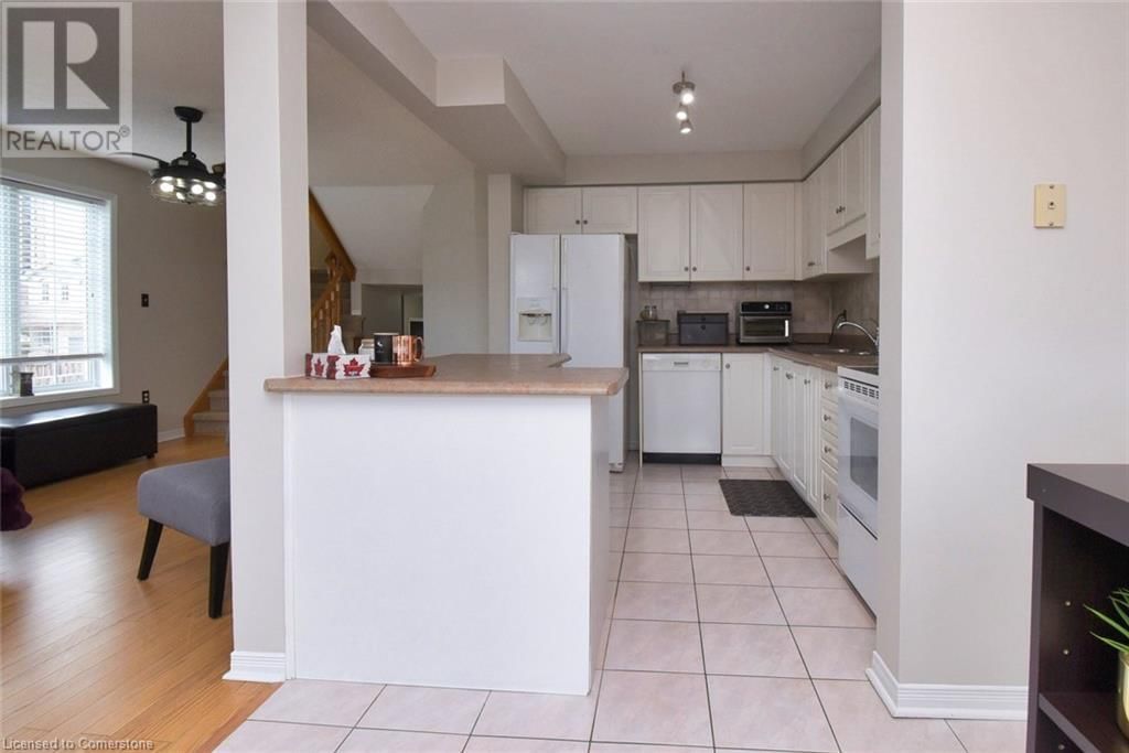 28 - 104 FRANCES AVENUE Image 16