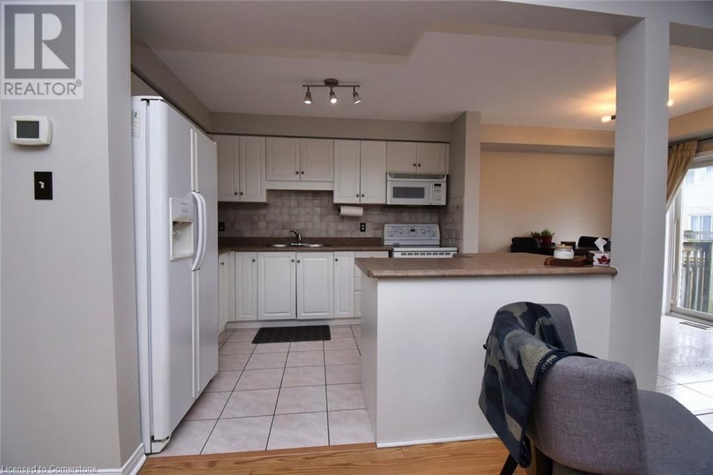 28 - 104 FRANCES AVENUE Image 18