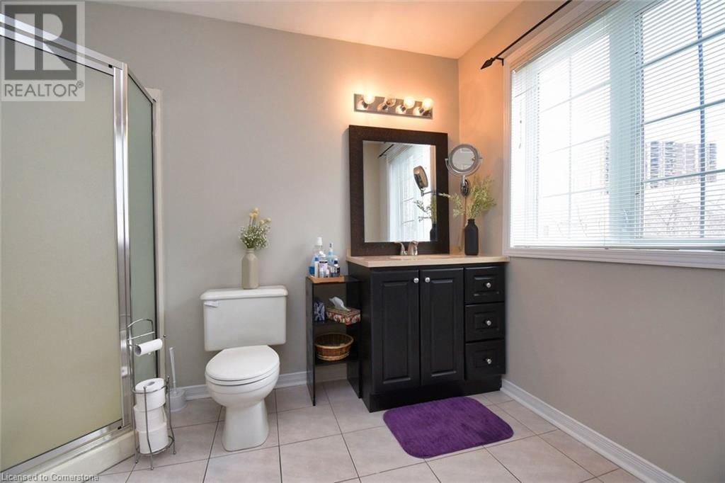 28 - 104 FRANCES AVENUE Image 22