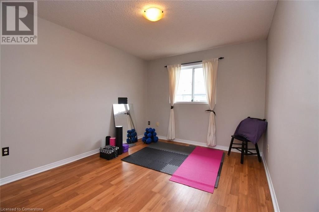 28 - 104 FRANCES AVENUE Image 25