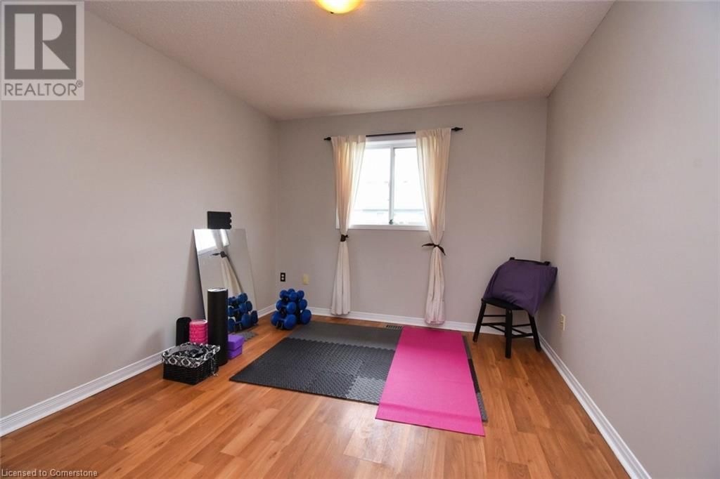 28 - 104 FRANCES AVENUE Image 26