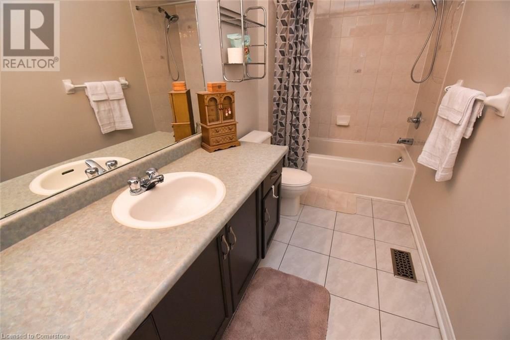 28 - 104 FRANCES AVENUE Image 29