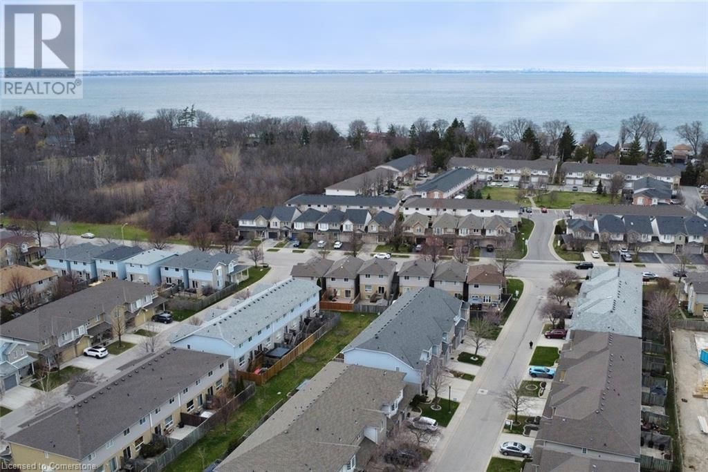 28 - 104 FRANCES AVENUE Image 3