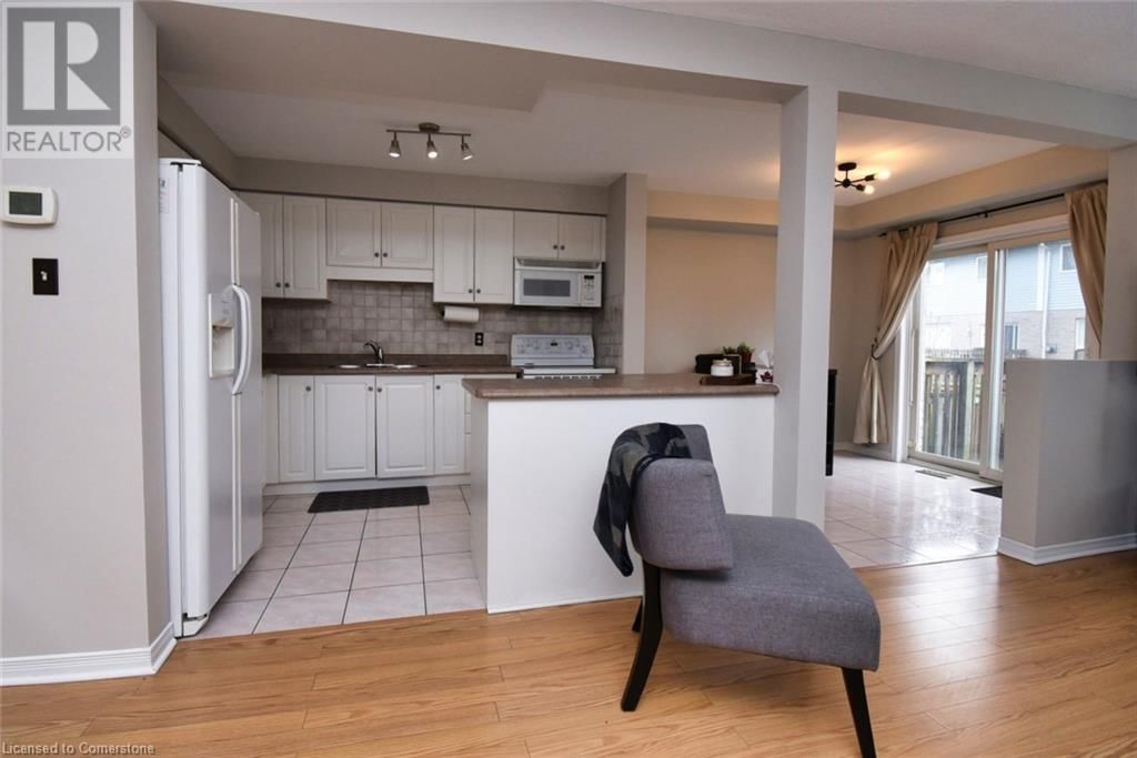 28 - 104 FRANCES AVENUE Image 7
