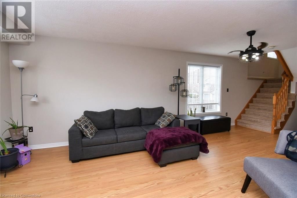 28 - 104 FRANCES AVENUE Image 8