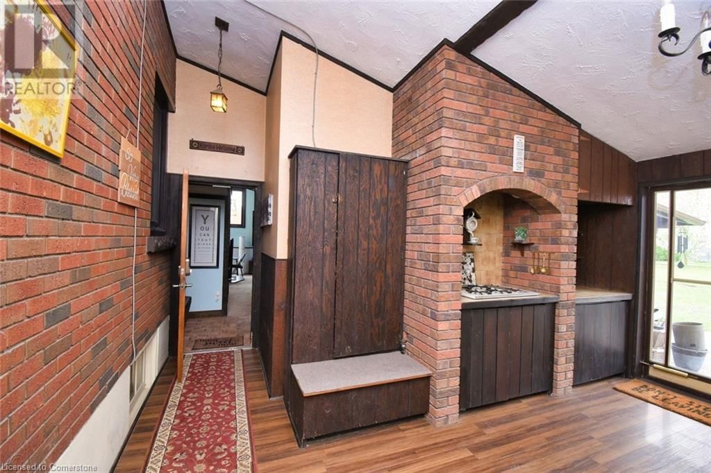 3381 MARION AVENUE Image 33