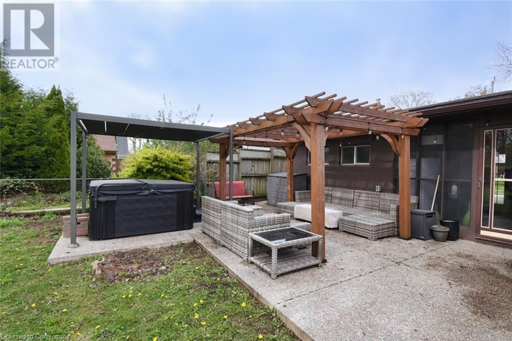 3381 MARION AVENUE Image 43