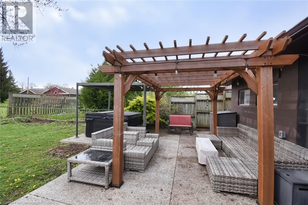 3381 MARION AVENUE Image 44