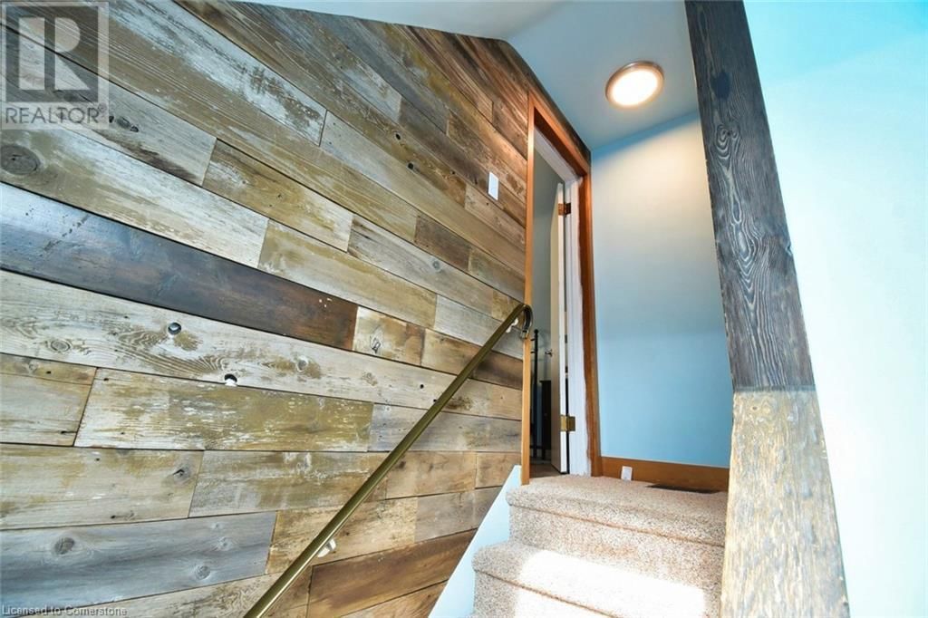 3381 MARION AVENUE Image 5