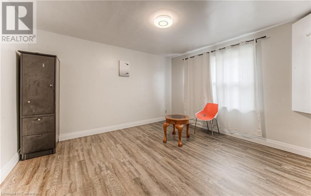 152 BINSCARTH ROAD Image 14