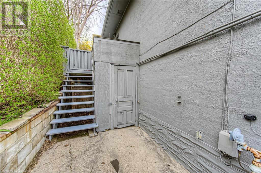 152 BINSCARTH ROAD Image 30