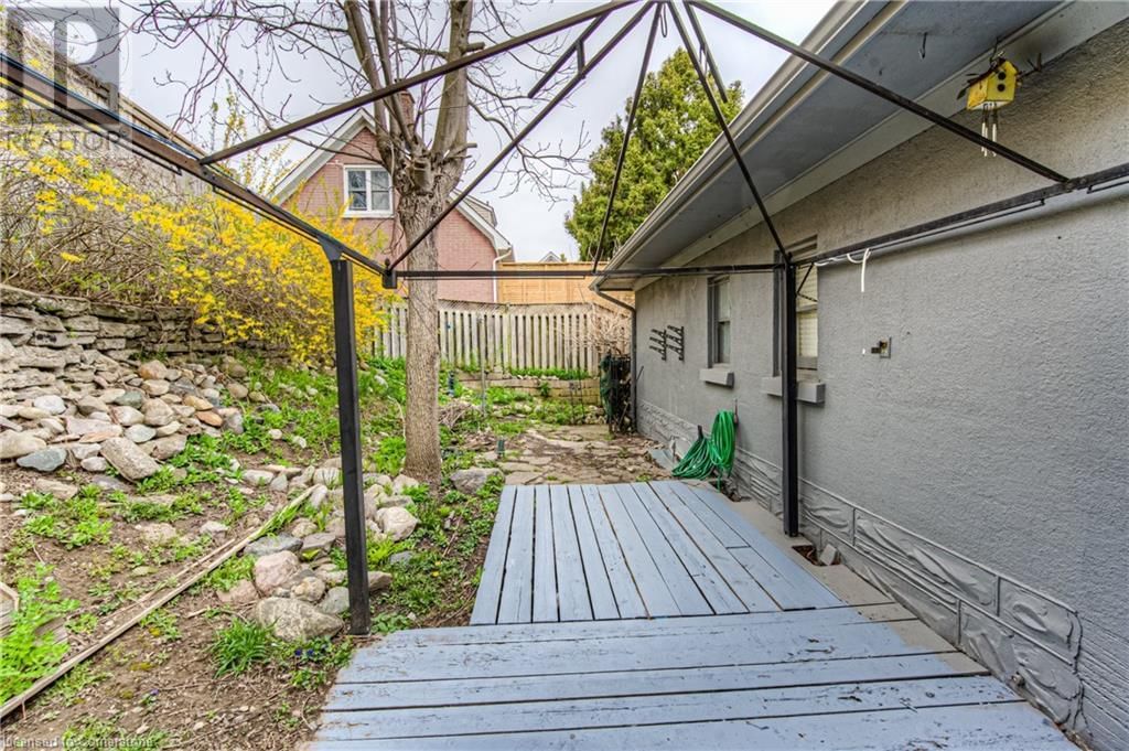 152 BINSCARTH ROAD Image 31