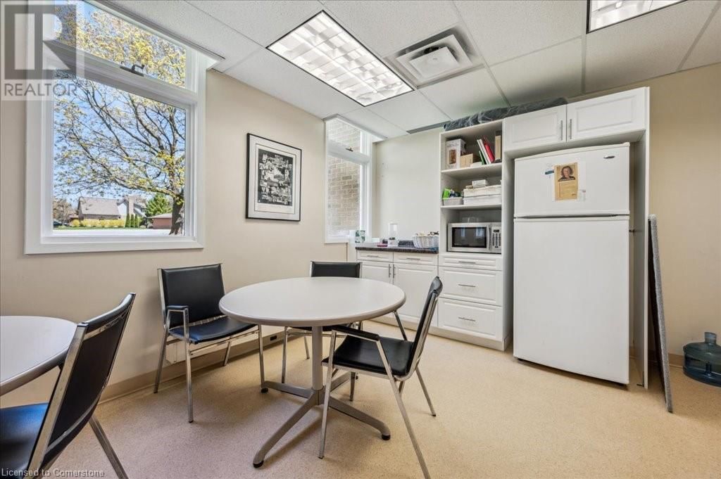 380 HIBERNIA STREET Image 30