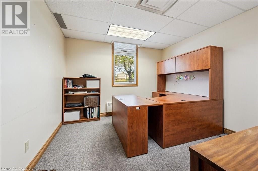 380 HIBERNIA STREET Image 31