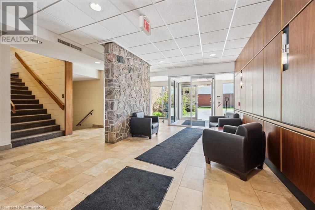 380 HIBERNIA STREET Image 4