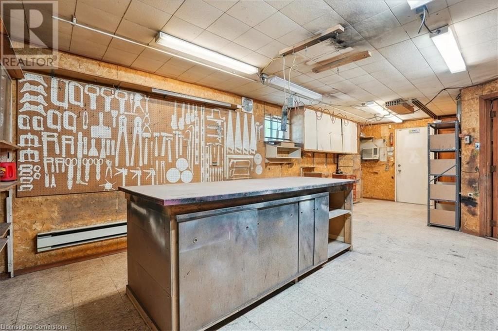 343 WEIR STREET NORTH Image 26