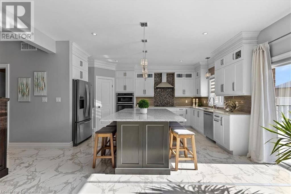 68 VALLEYSCAPE DRIVE Image 10
