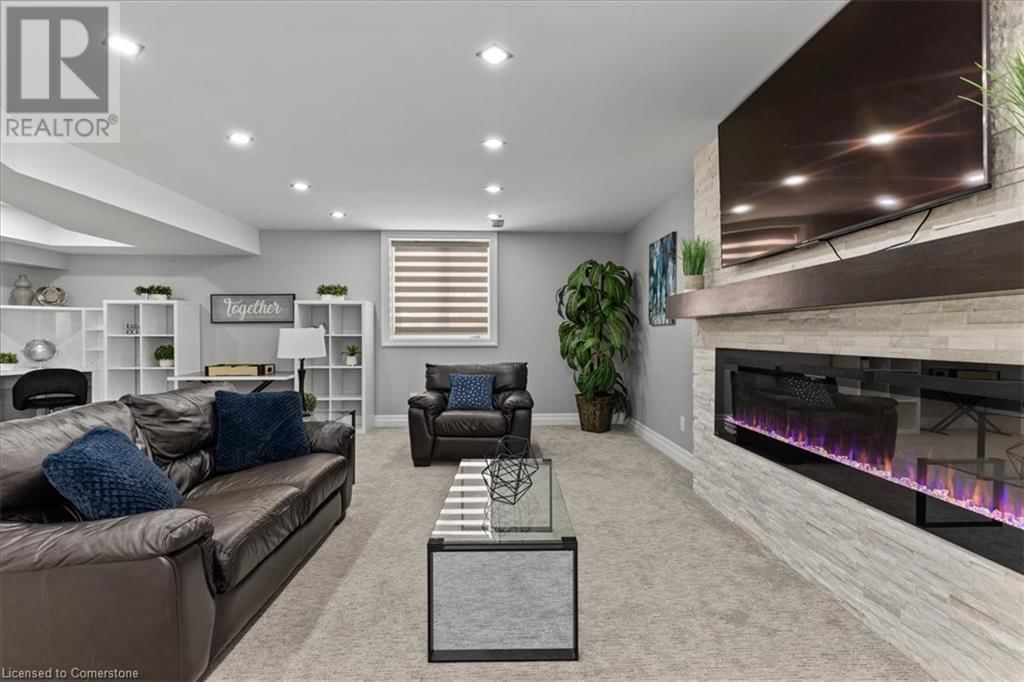 68 VALLEYSCAPE DRIVE Image 35