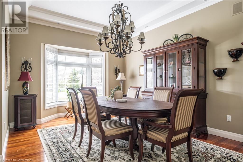 27 SUN AVENUE Image 19