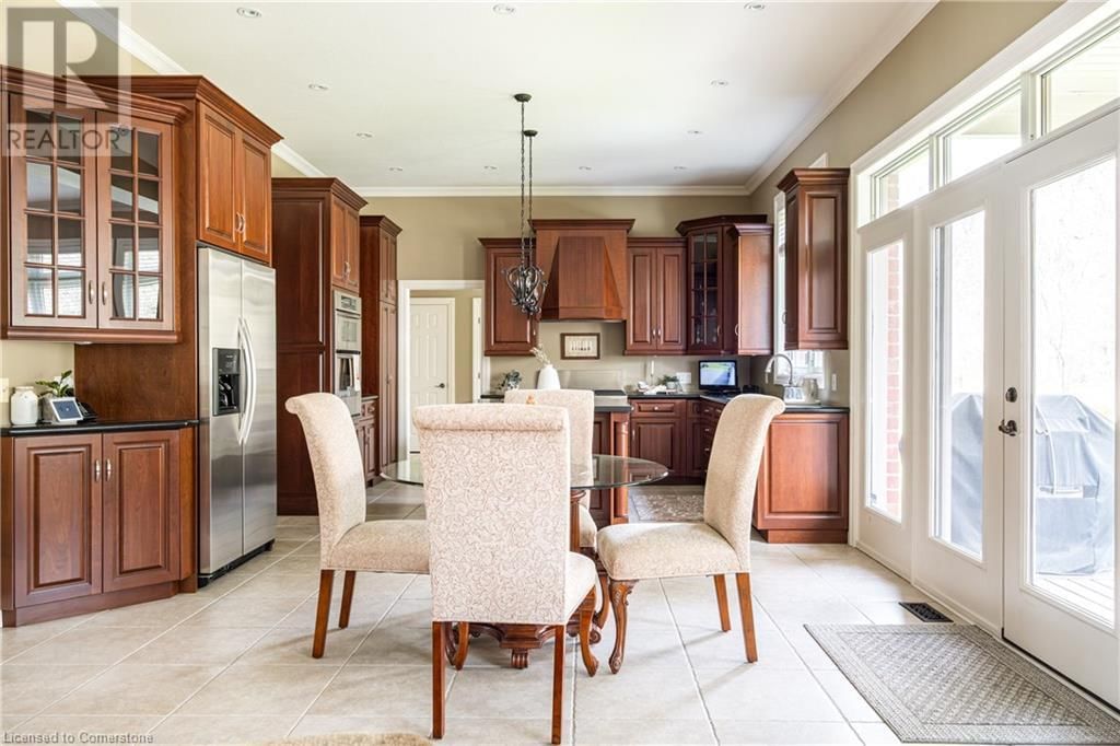27 SUN AVENUE Image 25