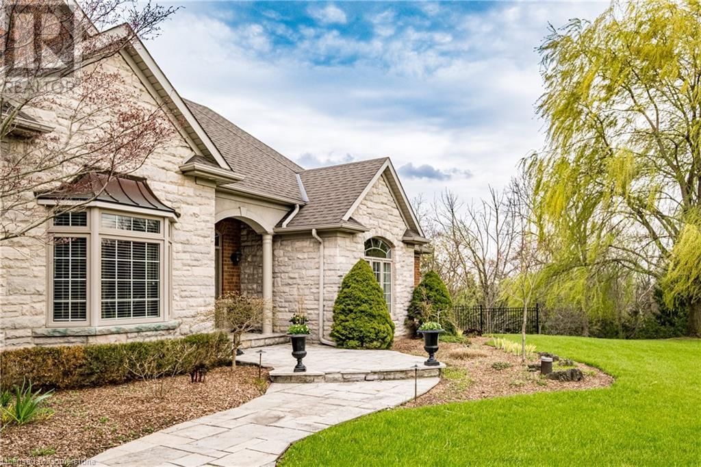 27 SUN AVENUE Image 3