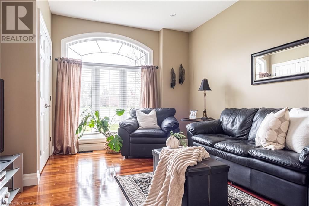 27 SUN AVENUE Image 30