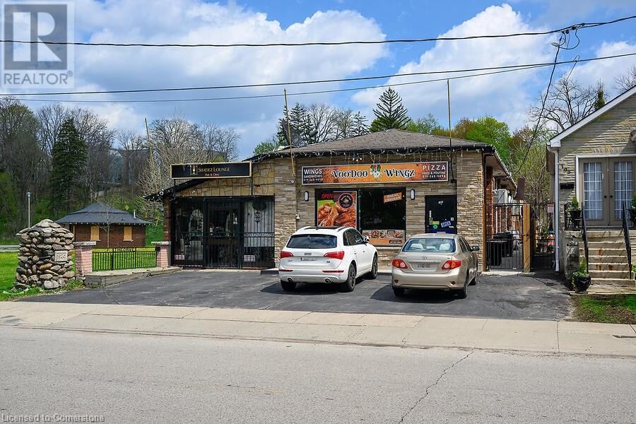 105 SHADE STREET Image 1