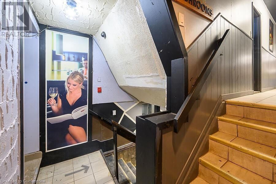 105 SHADE STREET Image 14