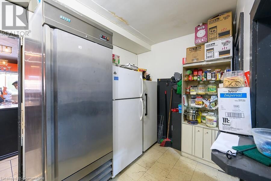 105 SHADE STREET Image 24