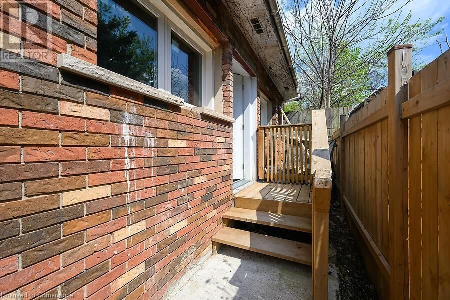 105 SHADE STREET Image 25
