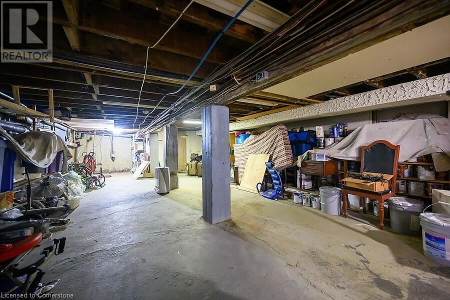 105 SHADE STREET Image 31