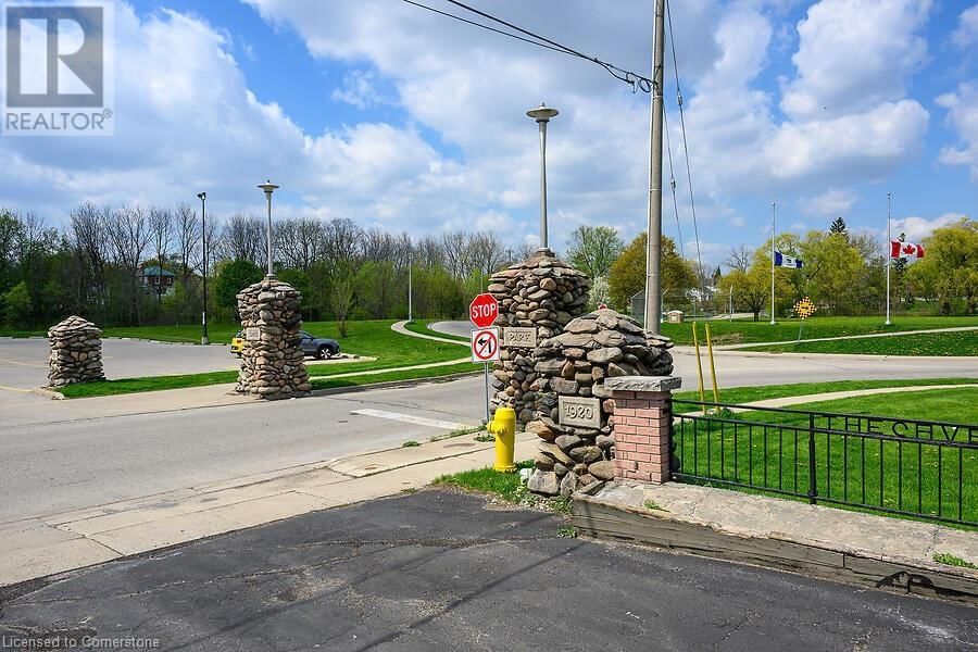 105 SHADE STREET Image 36