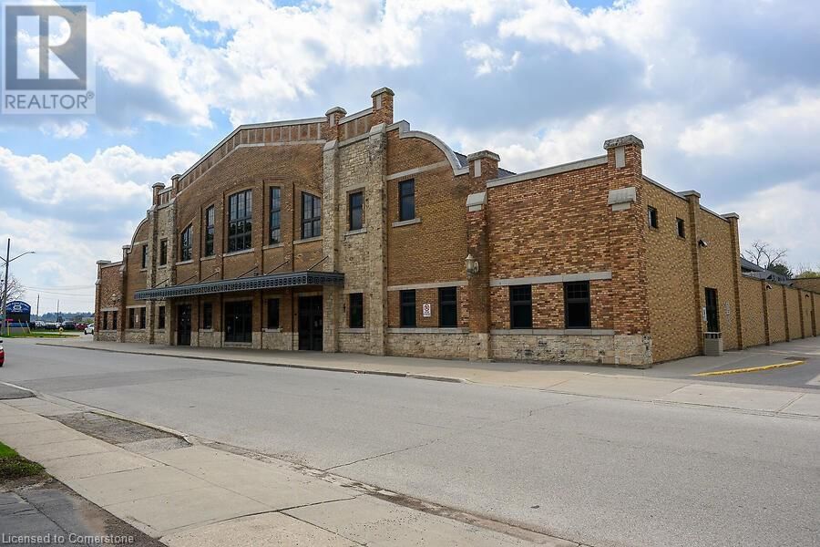 105 SHADE STREET Image 37