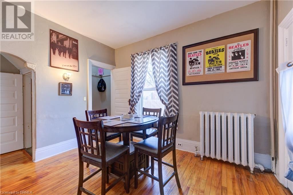 111 ERIE AVENUE Image 14