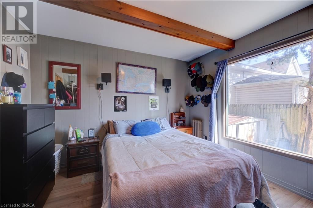 111 ERIE AVENUE Image 16