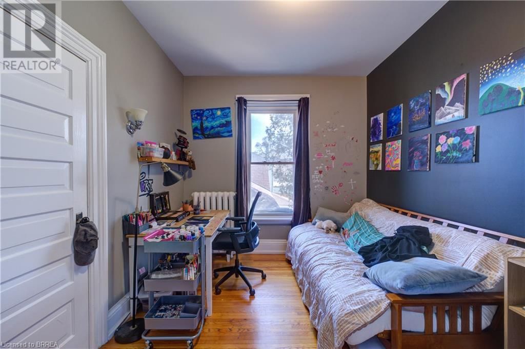 111 ERIE AVENUE Image 22