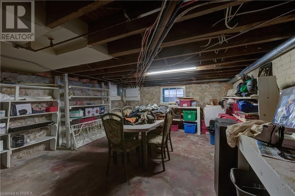 111 ERIE AVENUE Image 29