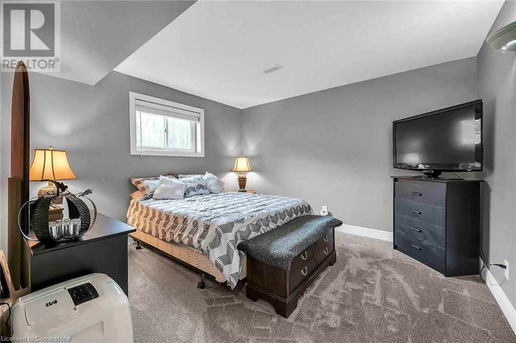 136 SECORD STREET Image 35