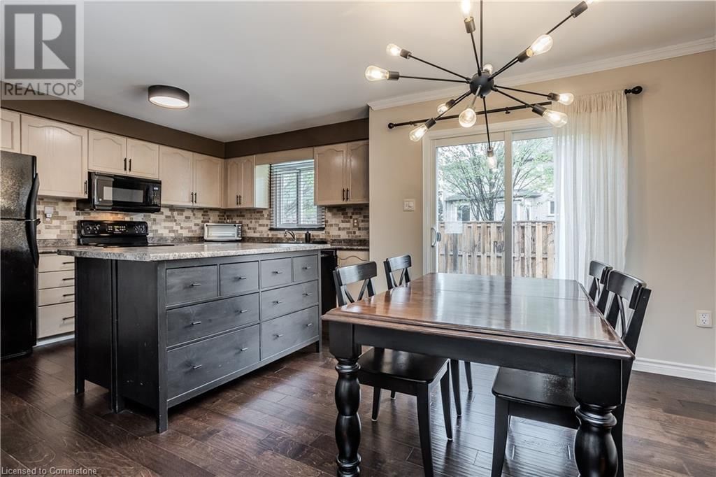 10 - 2022 ATKINSON DRIVE Image 12