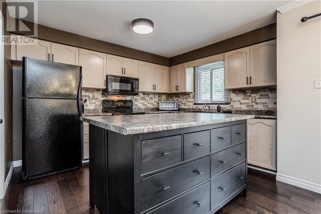 10 - 2022 ATKINSON DRIVE Image 14