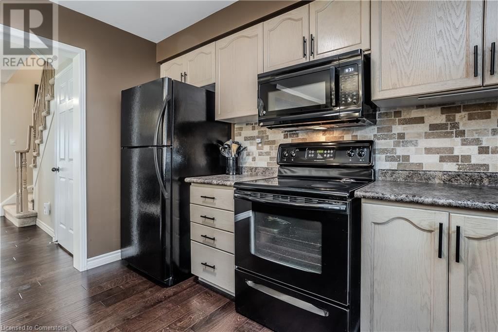 10 - 2022 ATKINSON DRIVE Image 15