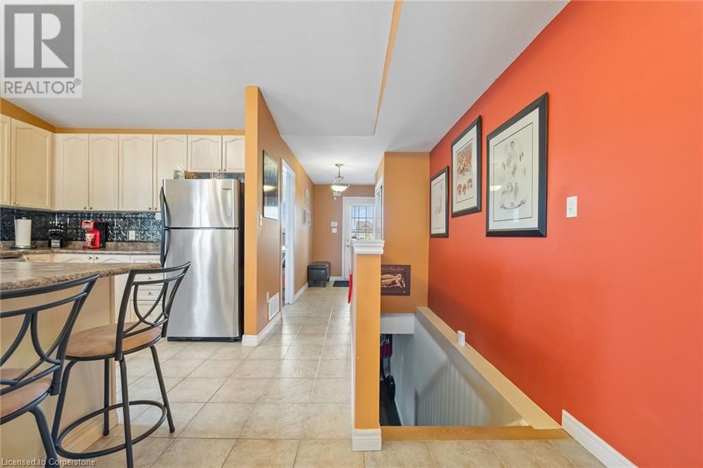 70 GARDEN AVENUE Image 22